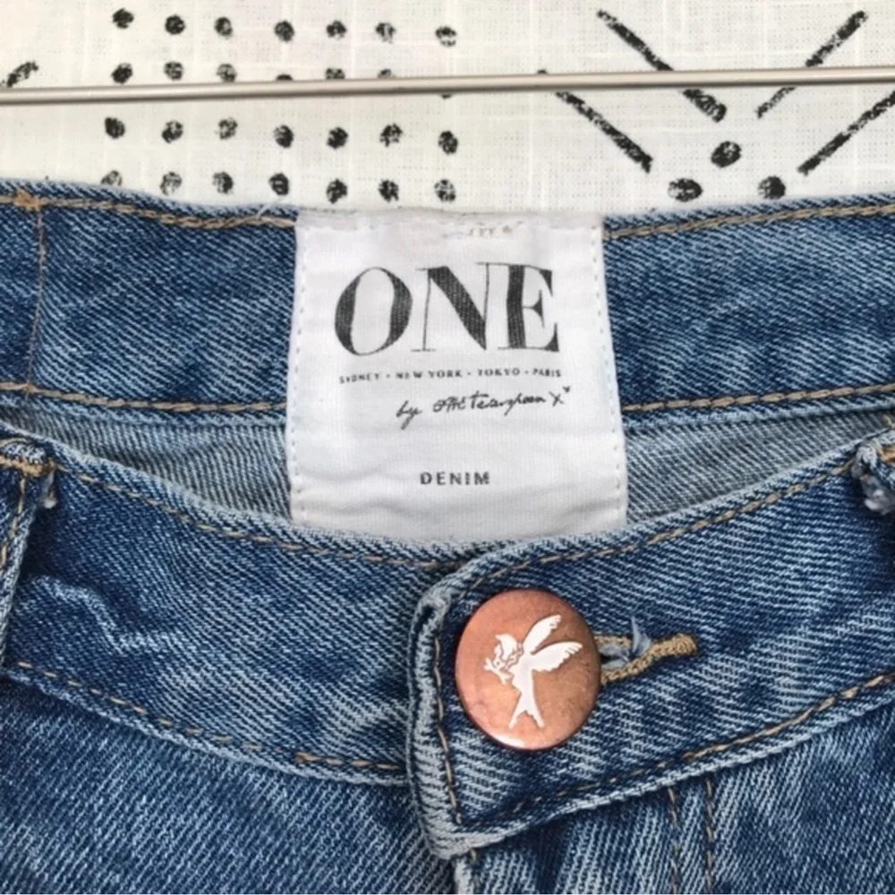 ONE TEASPOON Awesome Baggies Distressed Ripped Tapered Leg Denim Jeans Size 24